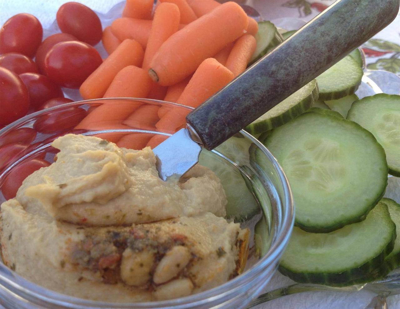 Enjoy a Fresh Wine Country Snack with Homemade Hummus & Fresh Vegtables
