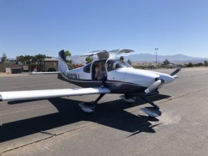 Wine flights airplane | ForFriends Inn